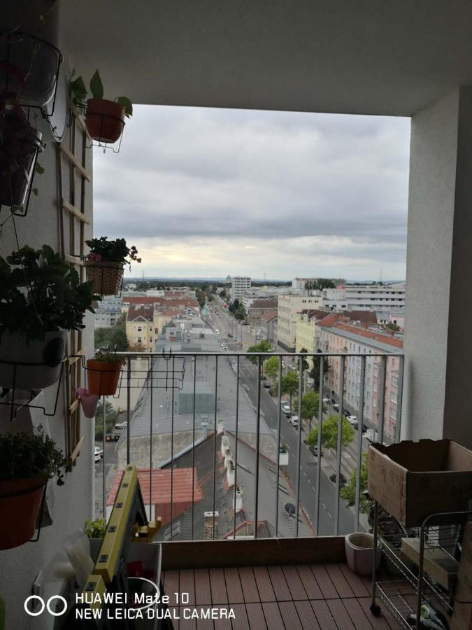 Modern Apartment Bei U Bahn Simmering Viyana Dış mekan fotoğraf